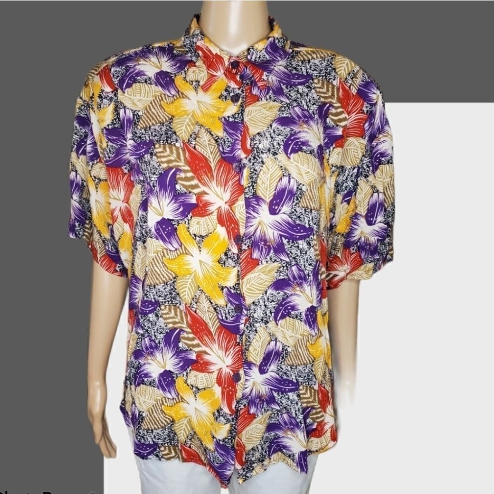 Vintage 80sMelrose Rayon floral blouse